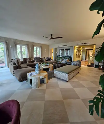 Sur La Mer villa, photo 4 of 15